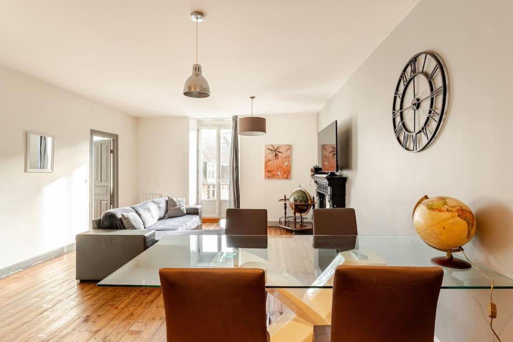 Bel Appartement Dans Le Centre Historique Avec Wi-Fi Et Toutes Les Commodites Dinan Exterior photo