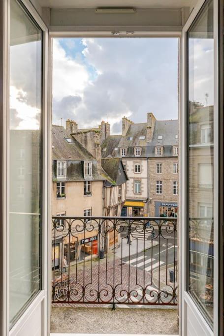 Bel Appartement Dans Le Centre Historique Avec Wi-Fi Et Toutes Les Commodites Dinan Exterior photo